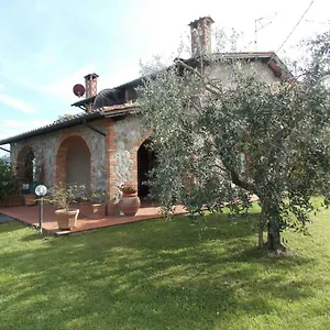  Casa di campagna Casale Le Querciole